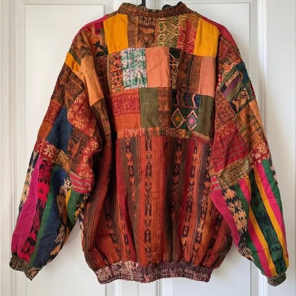 ๐ฅ Vintage Handmade Patchwork Ikat Bomber Jacket ๐ฅ - Picture 14 of 15